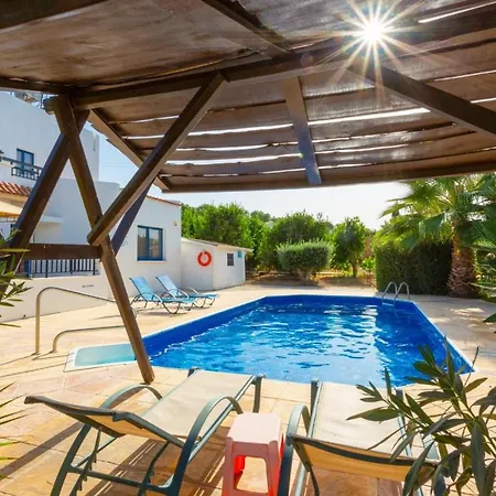 Villa Charoulla Polis 6 * 폴리스